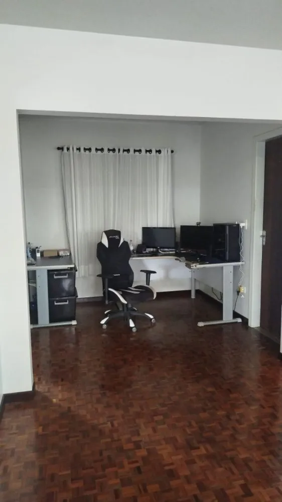Sobrado, 4 quartos, 297 m² - Foto 1