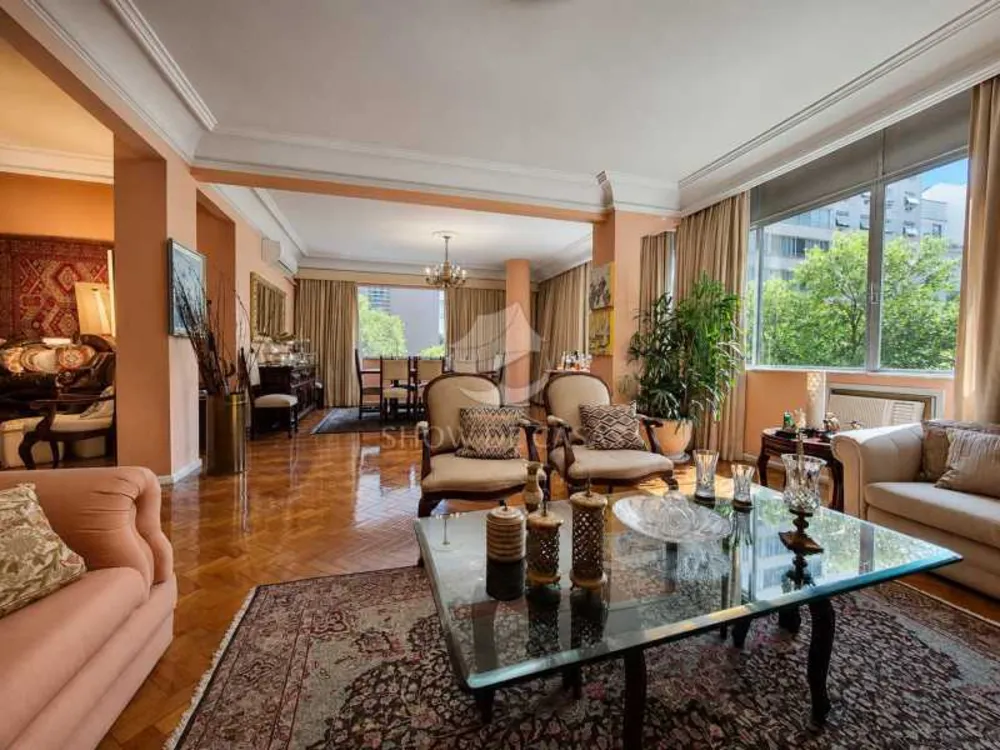 Apartamento, 3 quartos, 215 m² - Foto 2