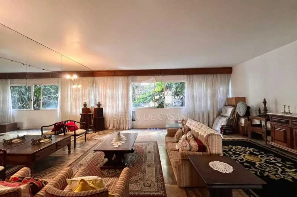 Apartamento, 3 quartos, 250 m² - Foto 1