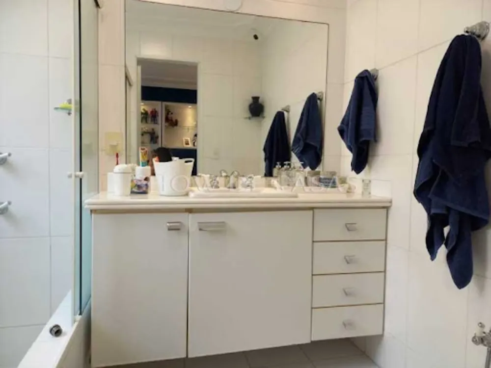 Apartamento, 3 quartos, 220 m² - Foto 11