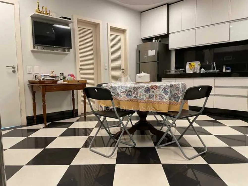 Apartamento, 3 quartos, 370 m² - Foto 2