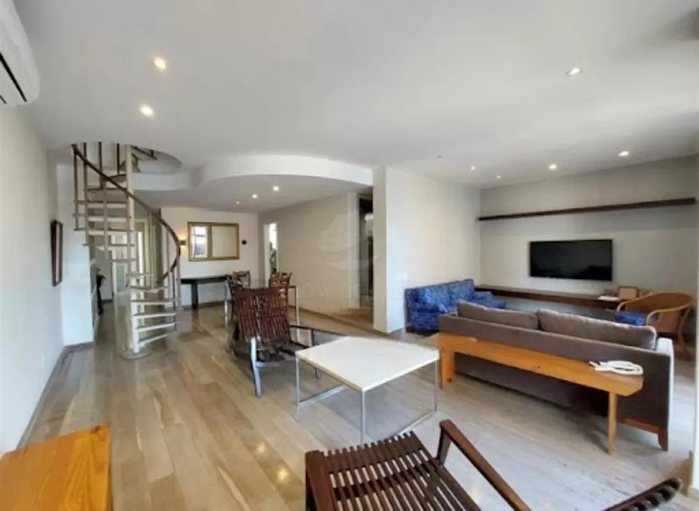 Cobertura, 3 quartos, 220 m² - Foto 3
