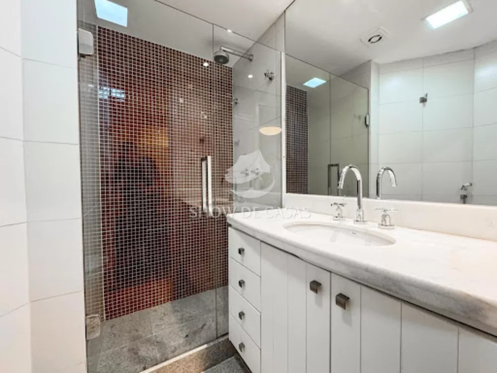 Apartamento, 3 quartos, 199 m² - Foto 1
