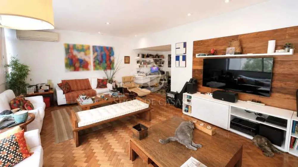 Apartamento, 3 quartos, 160 m² - Foto 1