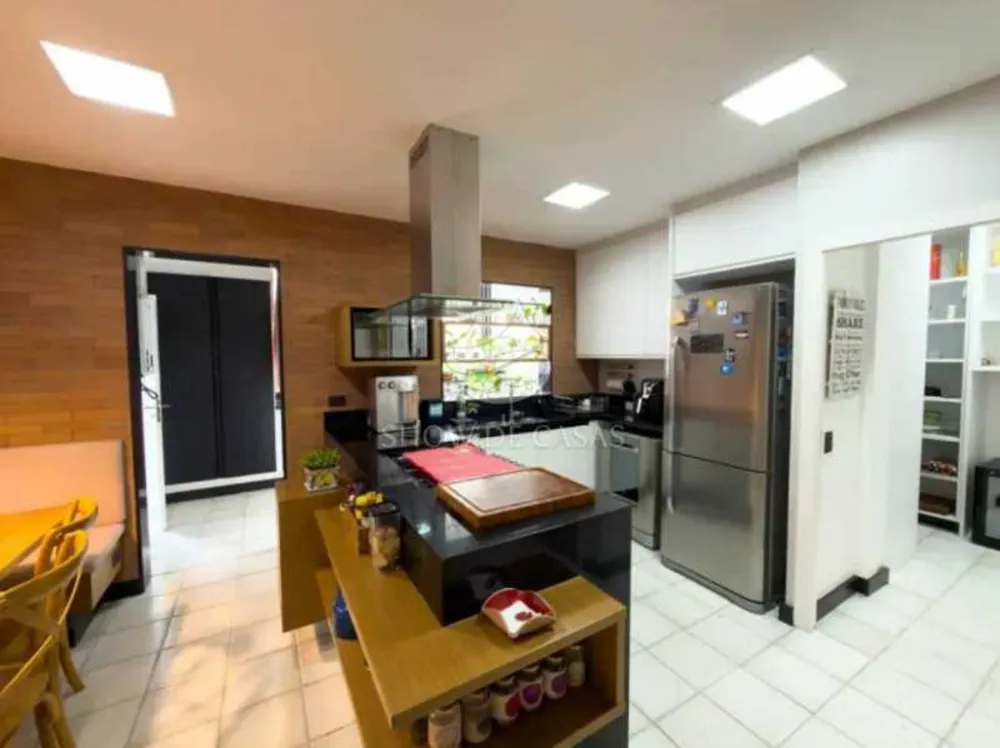 Apartamento, 4 quartos, 261 m² - Foto 10