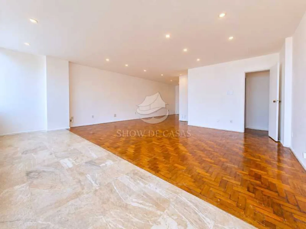 Apartamento, 3 quartos, 130 m² - Foto 2
