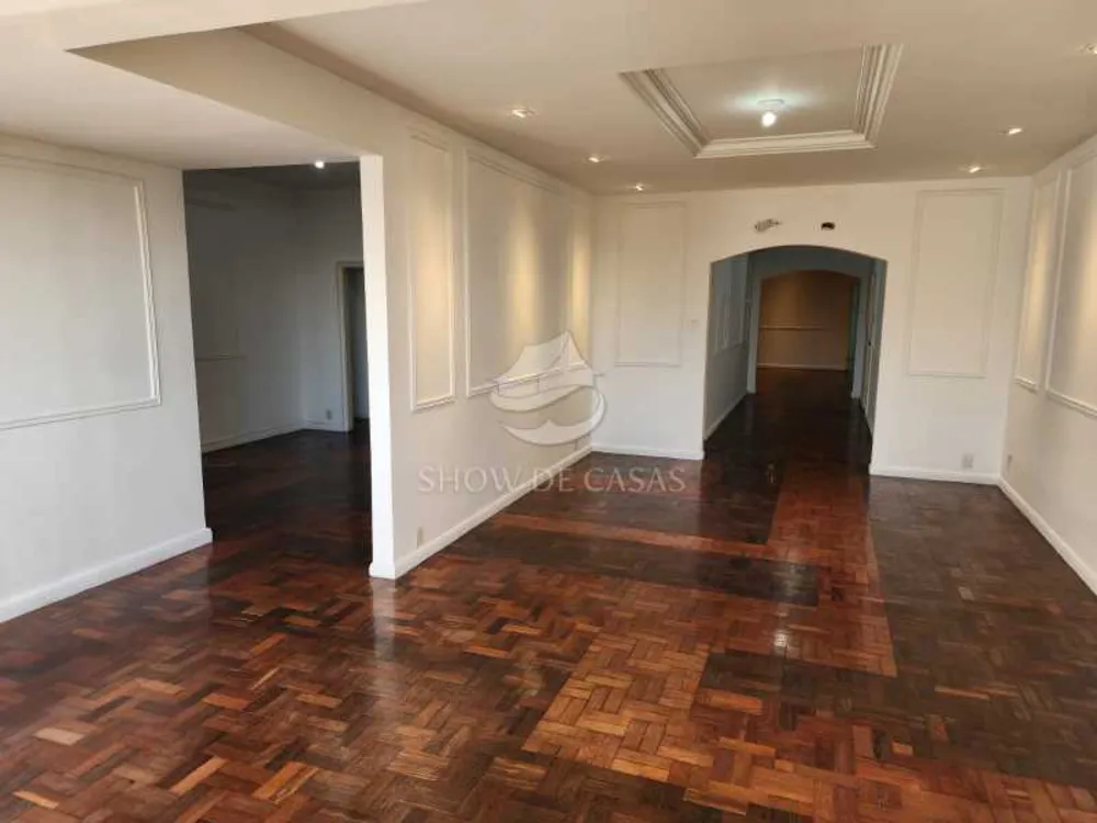 Apartamento, 3 quartos, 206 m² - Foto 2