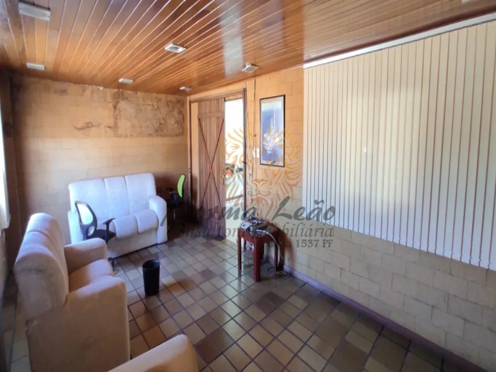Casa, 4 quartos, 250 m² - Foto 18