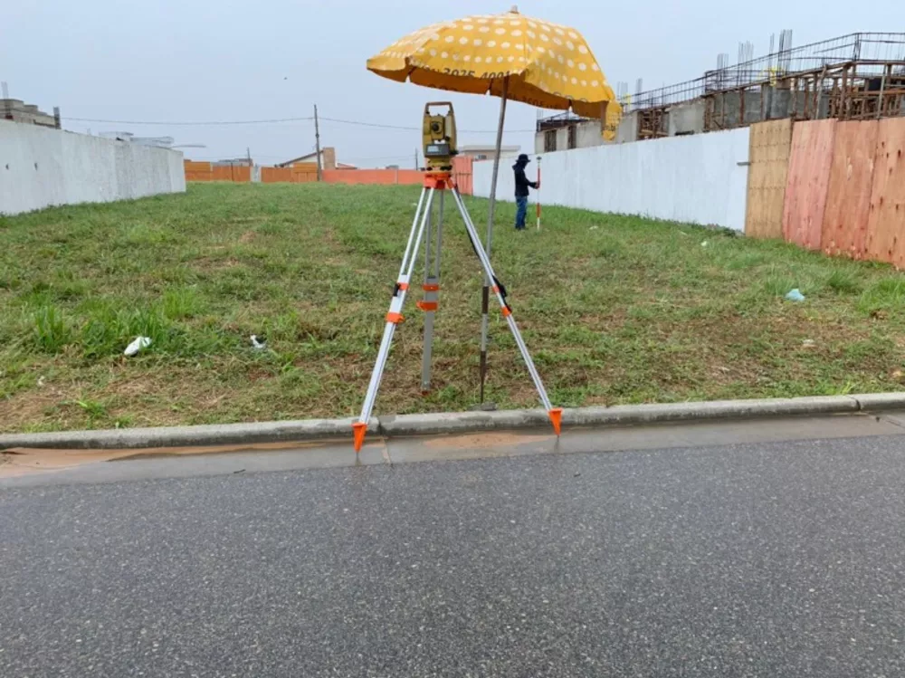 Loteamento e Condomínio, 451 m² - Foto 1