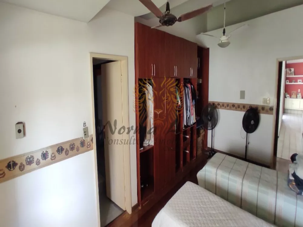 Casa, 4 quartos, 260 m² - Foto 12