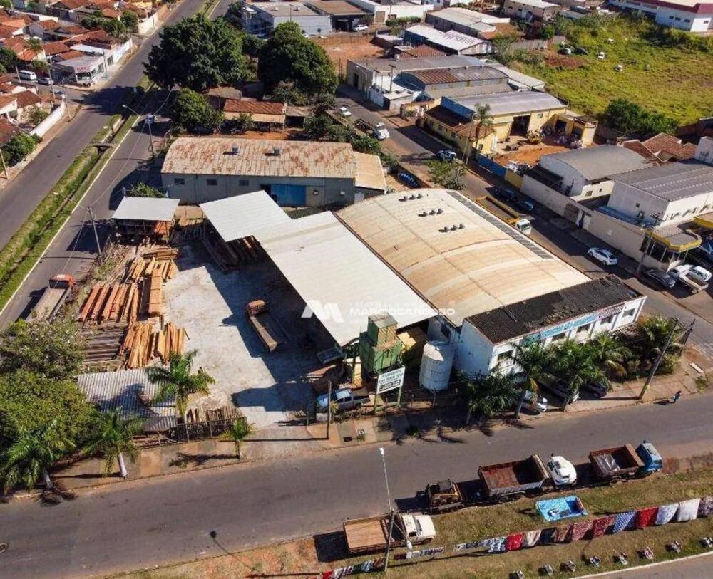 Depósito-Galpão, 948 m² - Foto 1