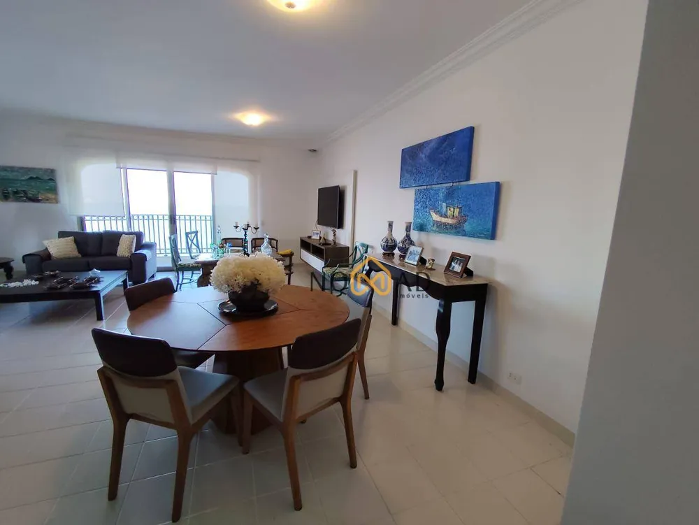 Apartamento, 4 quartos, 219 m² - Foto 2