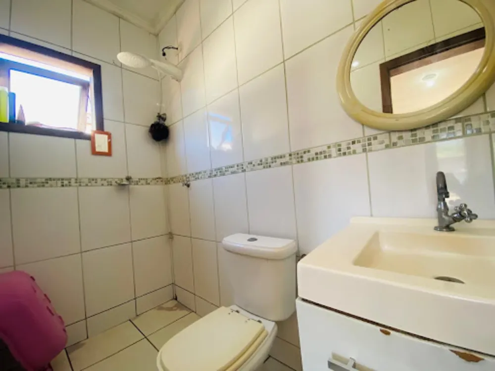 Casa, 3 quartos, 222 m² - Foto 2