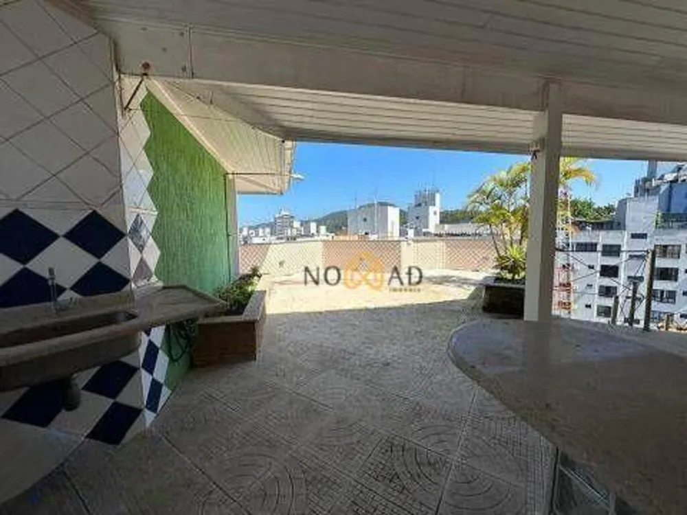 Cobertura, 4 quartos, 190 m² - Foto 1
