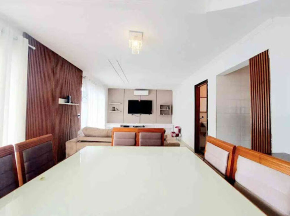 Sobrado, 4 quartos, 131 m² - Foto 1
