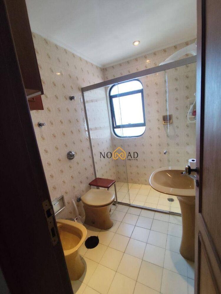 Apartamento, 3 quartos, 195 m² - Foto 4