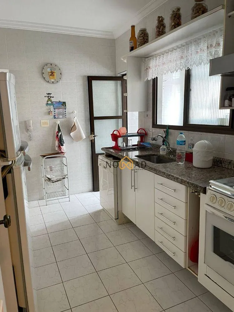 Cobertura, 3 quartos, 216 m² - Foto 9