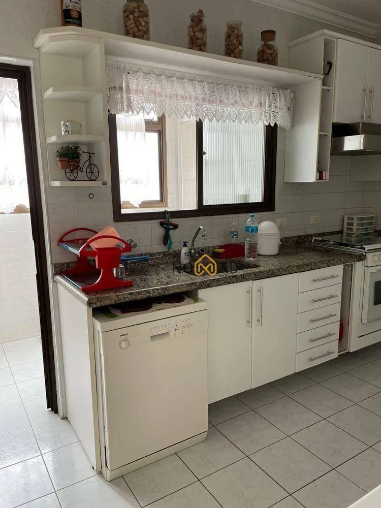 Cobertura, 3 quartos, 216 m² - Foto 10
