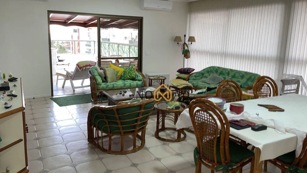 Cobertura, 3 quartos, 216 m² - Foto 4
