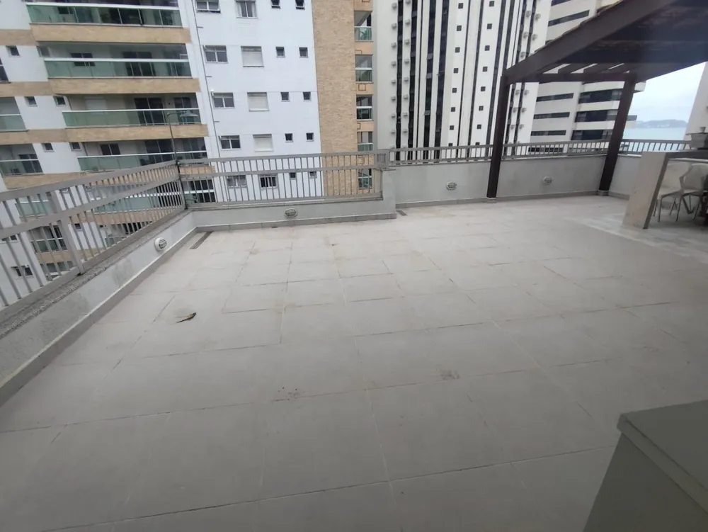Cobertura, 3 quartos, 220 m² - Foto 4