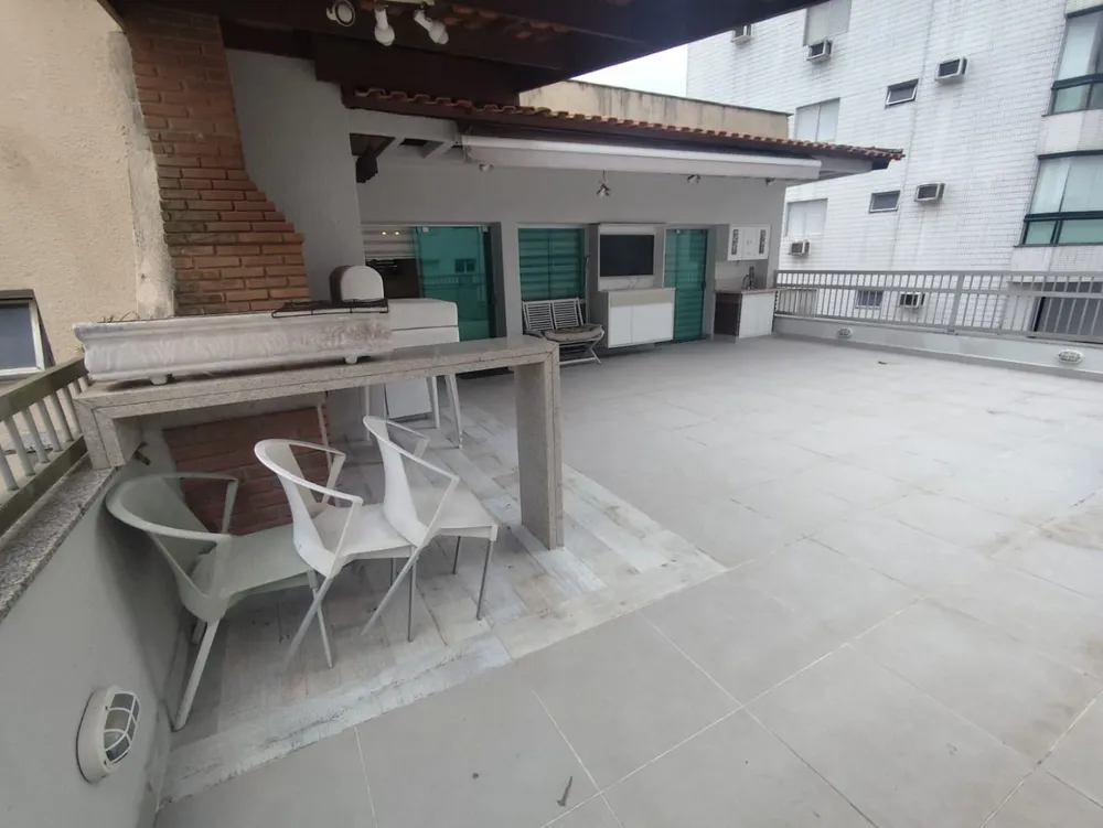 Cobertura, 3 quartos, 220 m² - Foto 3
