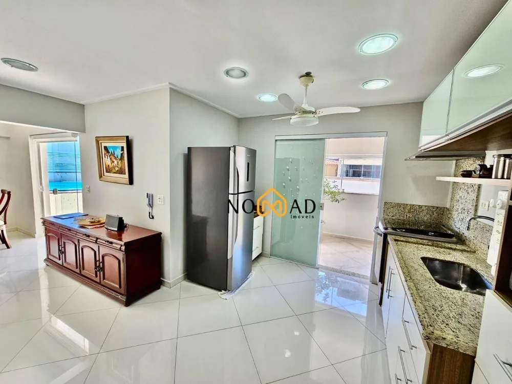 Cobertura, 3 quartos, 221 m² - Foto 5