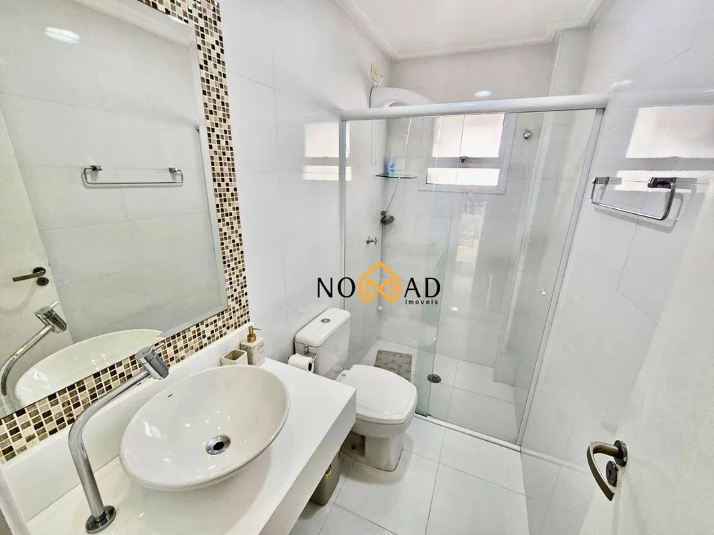 Cobertura, 3 quartos, 221 m² - Foto 8