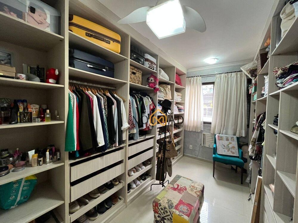 Cobertura, 3 quartos, 210 m² - Foto 4