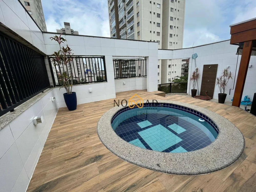 Cobertura, 3 quartos, 210 m² - Foto 1