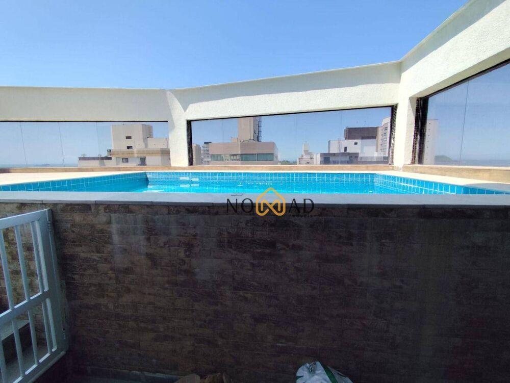 Cobertura, 3 quartos, 232 m² - Foto 4