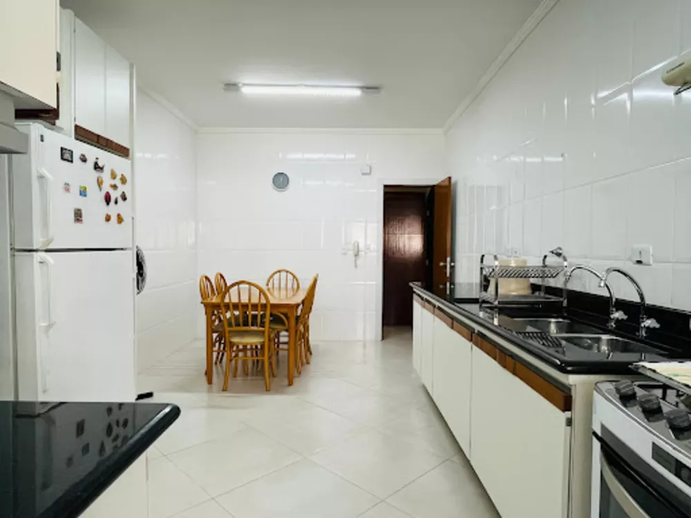 Apartamento, 3 quartos, 140 m² - Foto 11