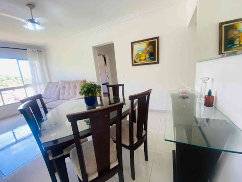 Apartamento à venda com 3 quartos, 94m² - Foto 1