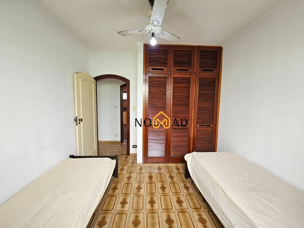 Casa, 3 quartos, 206 m² - Foto 2