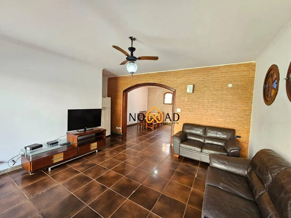 Casa, 3 quartos, 206 m² - Foto 11