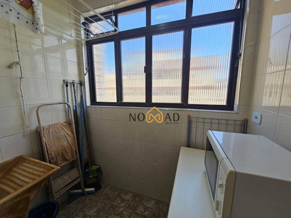 Apartamento à venda com 1 quarto, 60m² - Foto 12