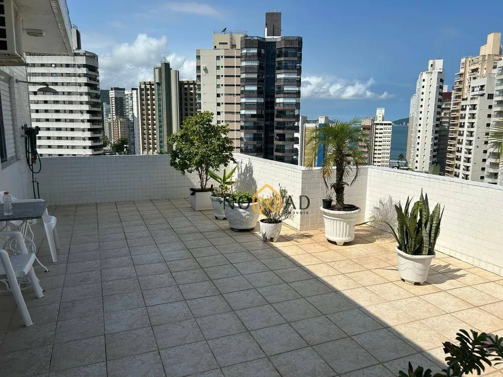 Cobertura, 3 quartos, 216 m² - Foto 1