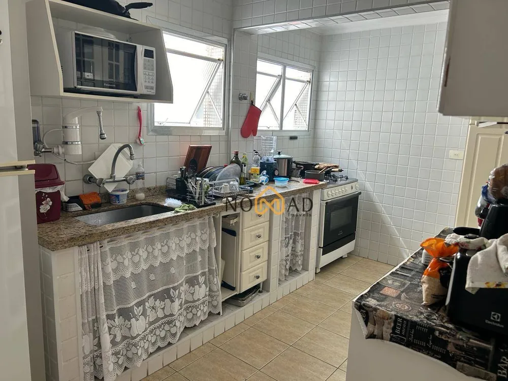 Cobertura, 3 quartos, 216 m² - Foto 11