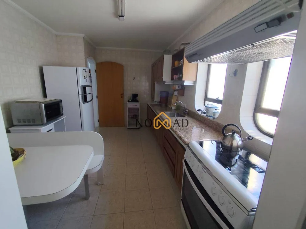 Apartamento, 3 quartos, 195 m² - Foto 22