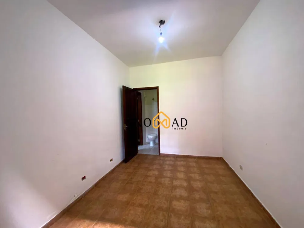 Casa, 3 quartos, 204 m² - Foto 2