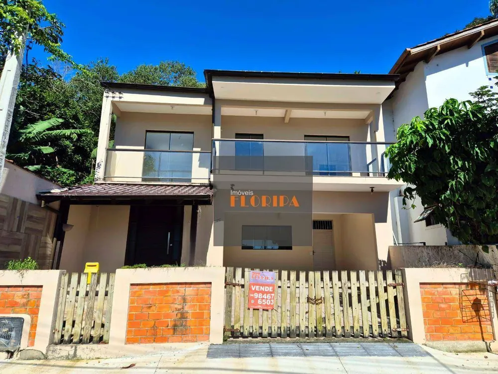 Casa, 4 quartos, 200 m² - Foto 2