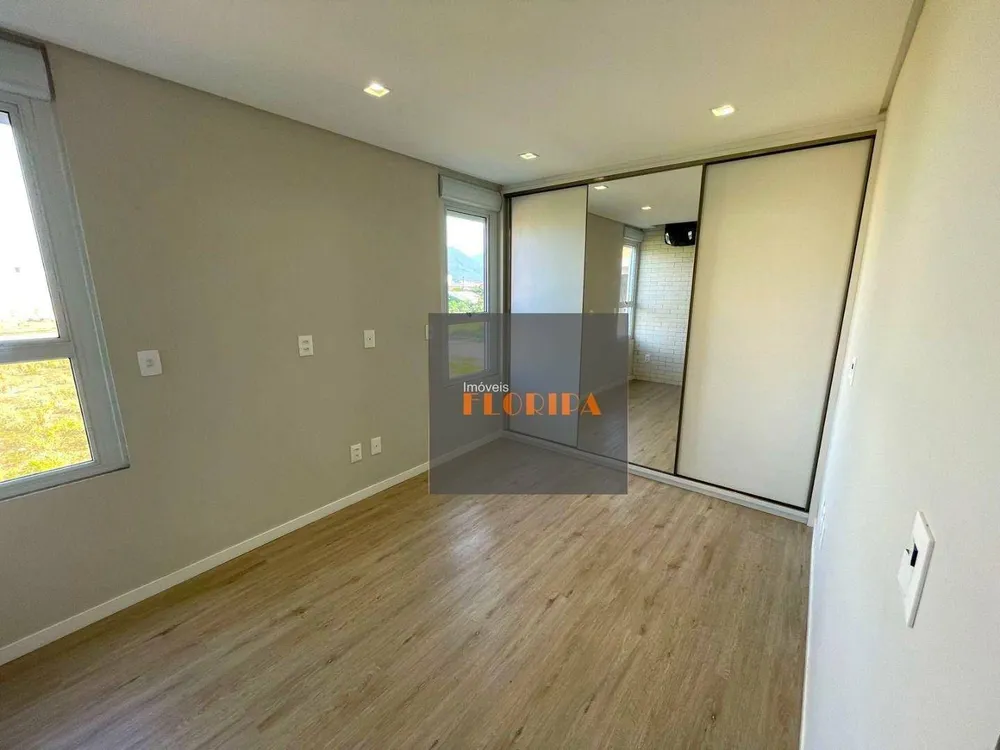 Casa, 4 quartos, 219 m² - Foto 9