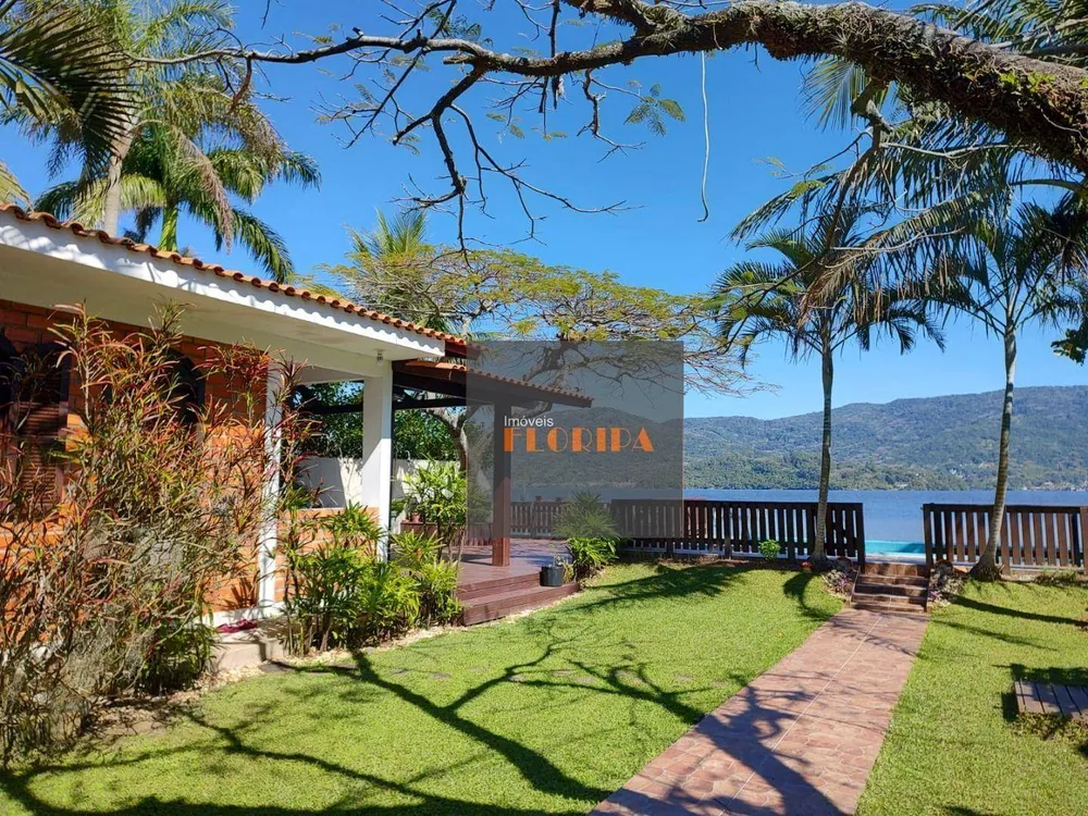 Casa, 5 quartos, 153 m² - Foto 2