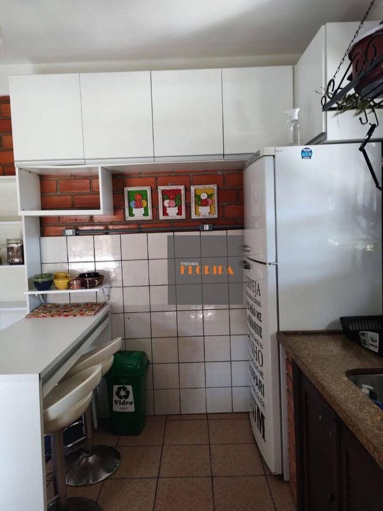 Casa à venda com 5 quartos, 153m² - Foto 18