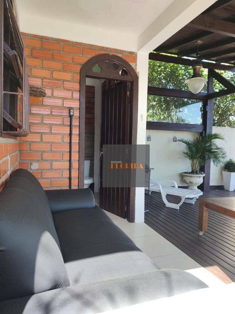 Casa à venda com 5 quartos, 153m² - Foto 15