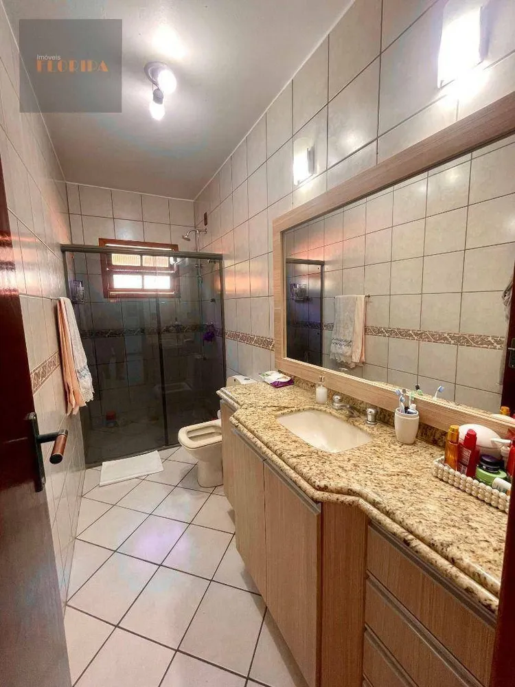 Casa, 5 quartos, 259 m² - Foto 5
