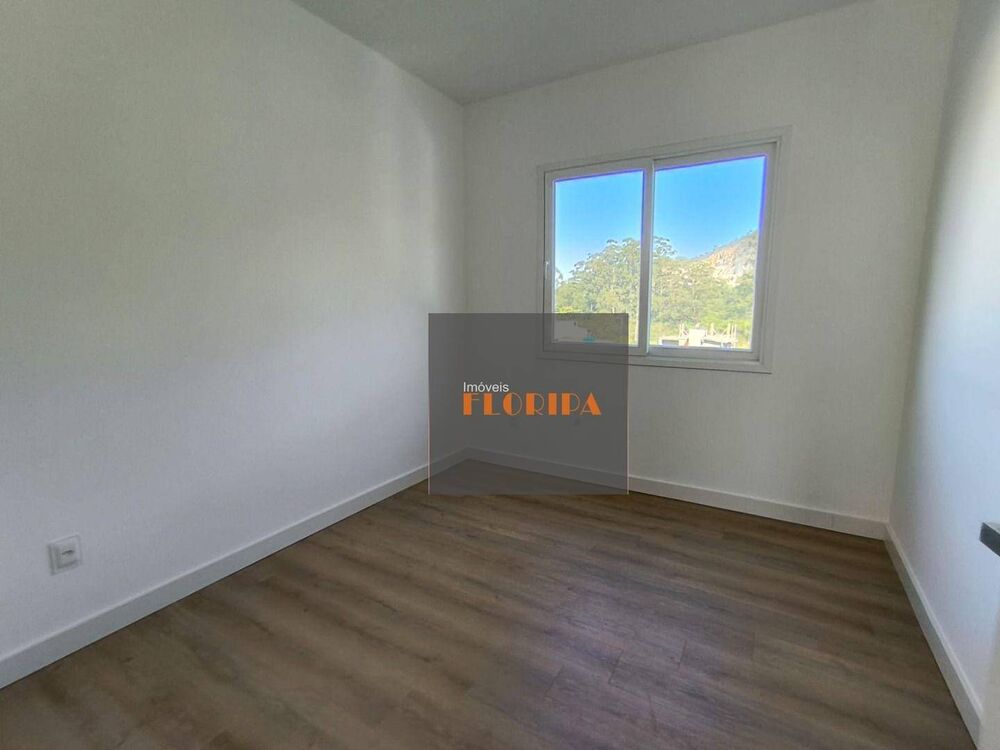 Casa, 3 quartos, 109 m² - Foto 1