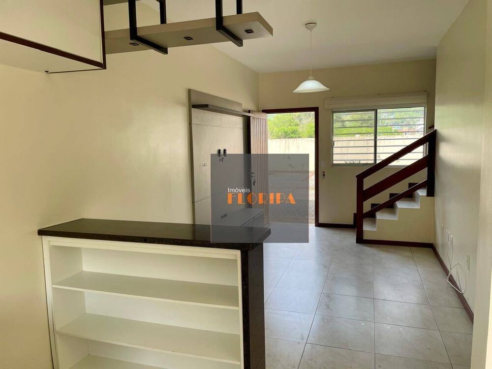 Sobrado à venda com 2 quartos, 67m² - Foto 6