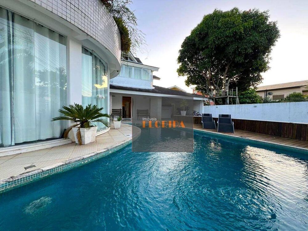 Casa à venda com 5 quartos, 427m² - Foto 3