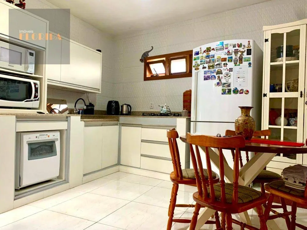 Casa, 4 quartos, 151 m² - Foto 6