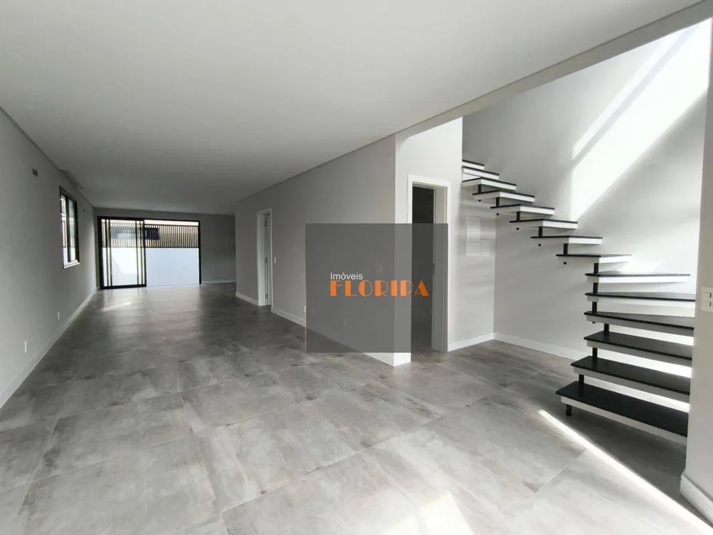 Casa, 4 quartos, 181 m² - Foto 4